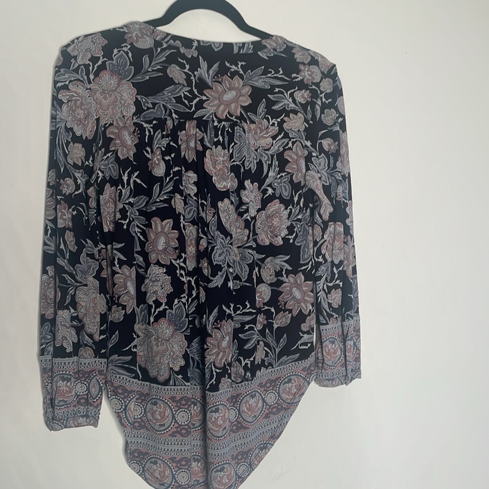 Lucky Brand floral XS top - Picture 2 of 5